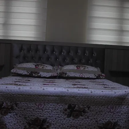 Paradise Lost 3* Trabzon